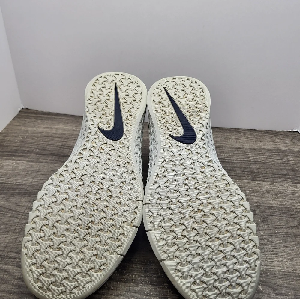Nike Metcon 4 Womens Size 9 Blue Outdoor Running Walking Shoes Sneakers